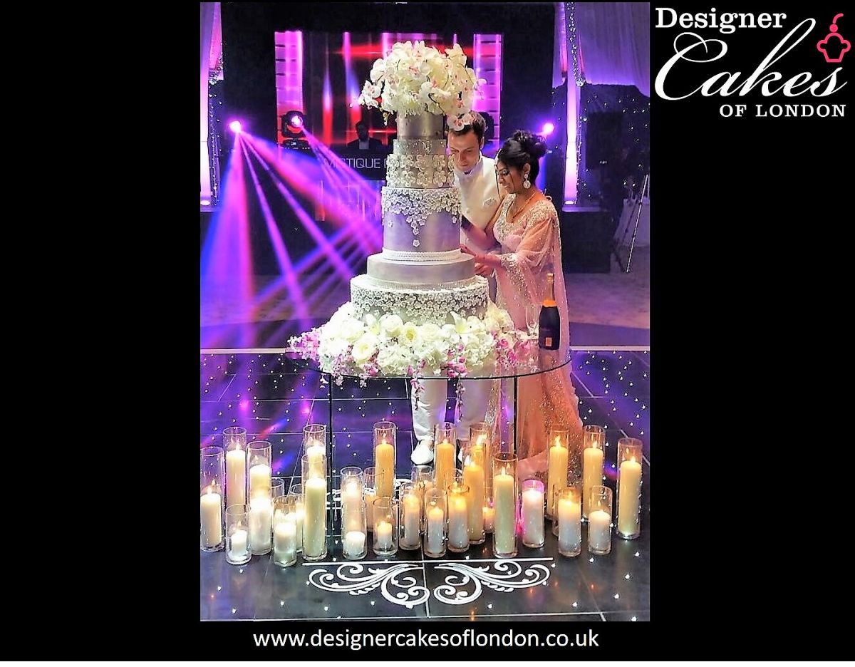 Designer Cakes of London-Image-33