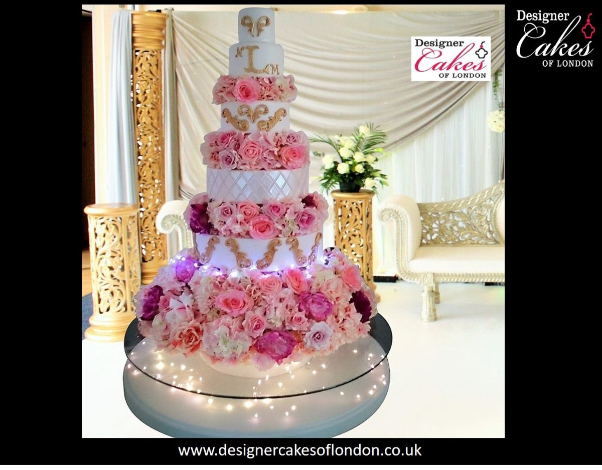 Designer Cakes of London-Image-28