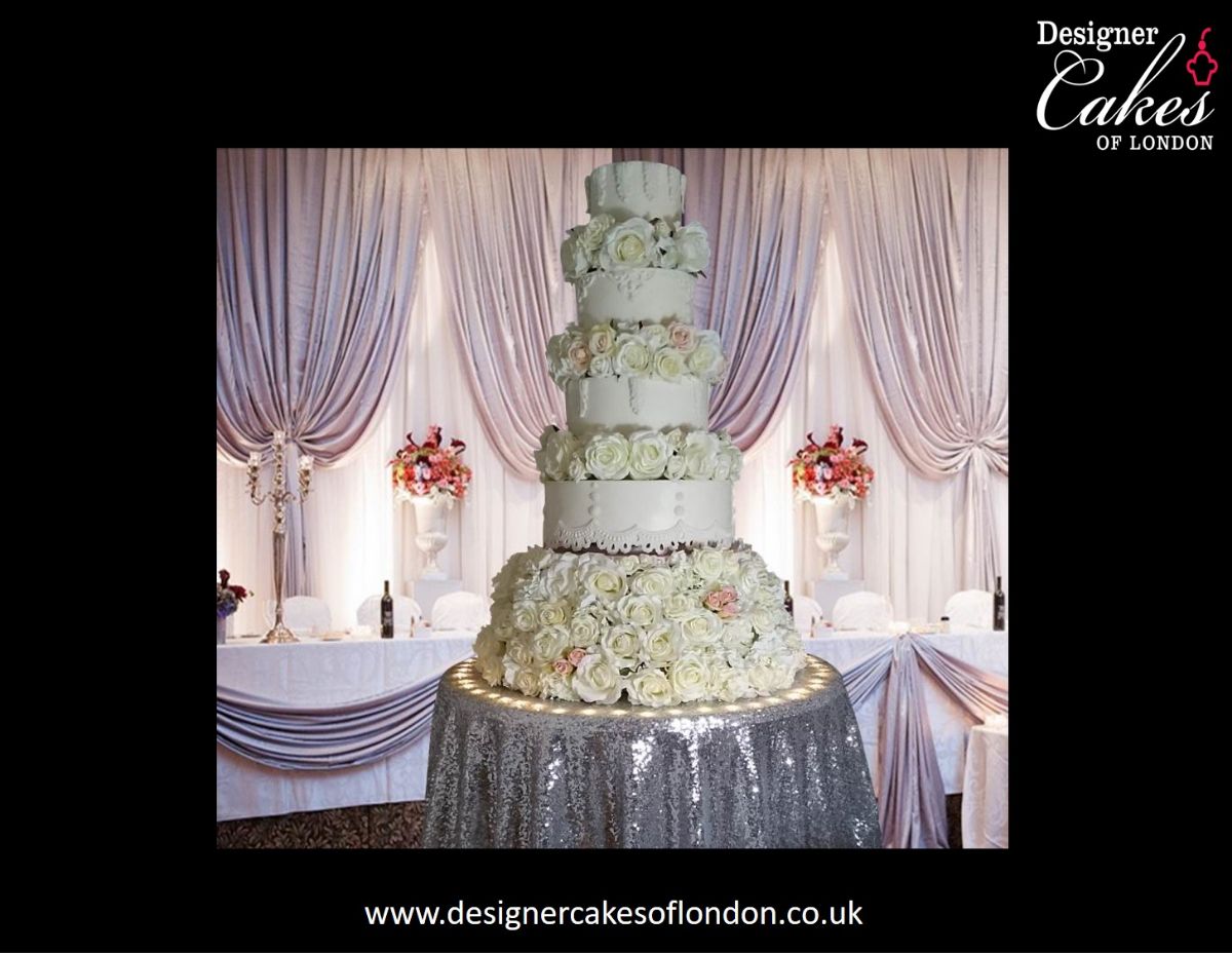 Designer Cakes of London-Image-1
