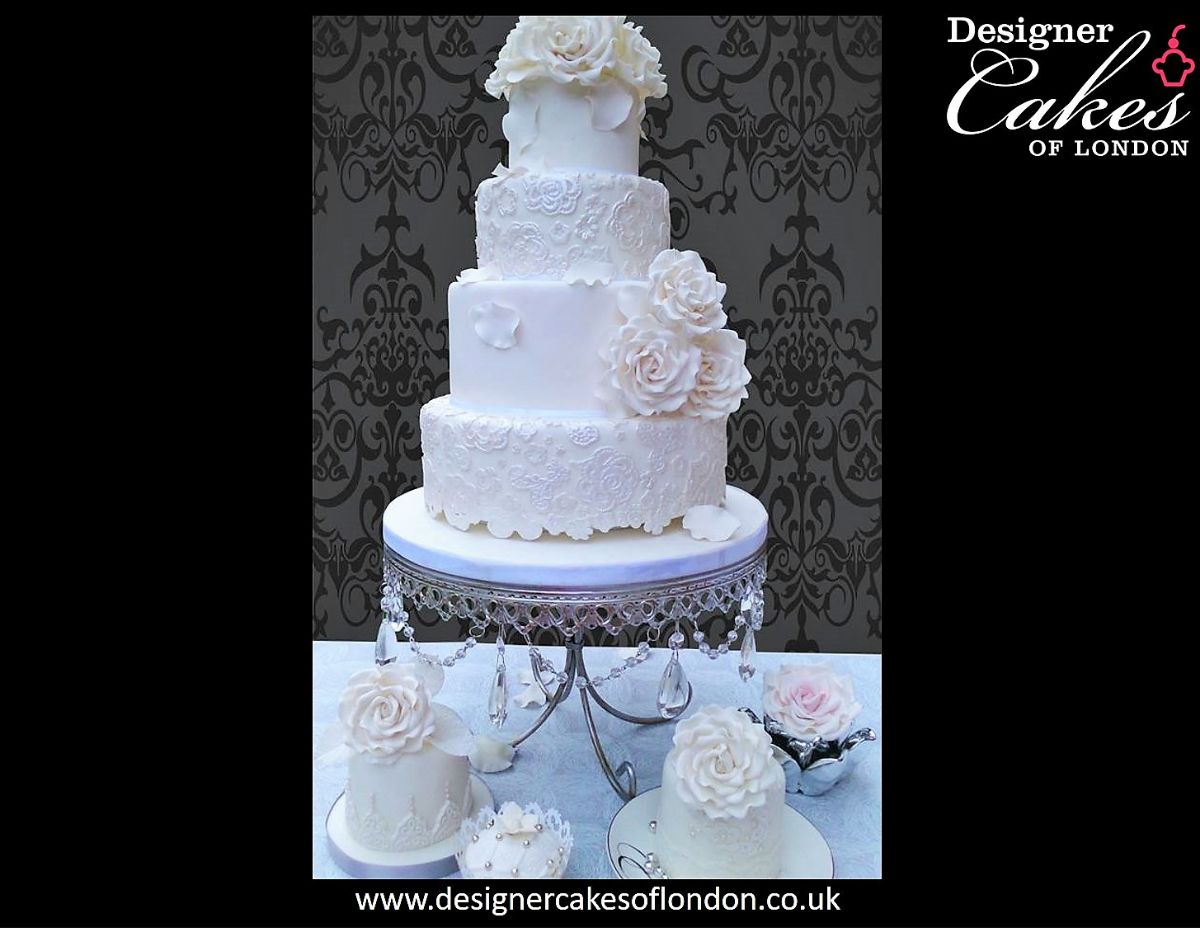 Designer Cakes of London-Image-17