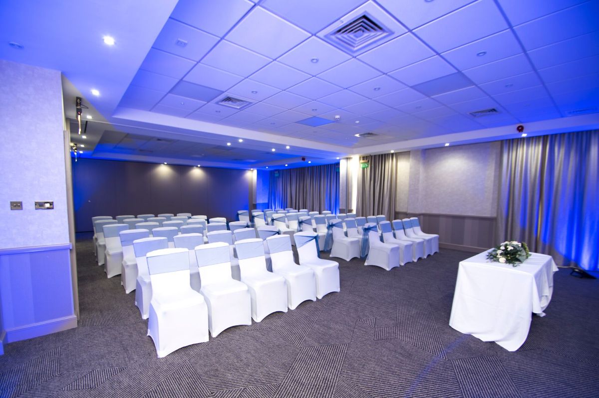 DoubleTree by Hilton Edinburgh Airport-Image-14