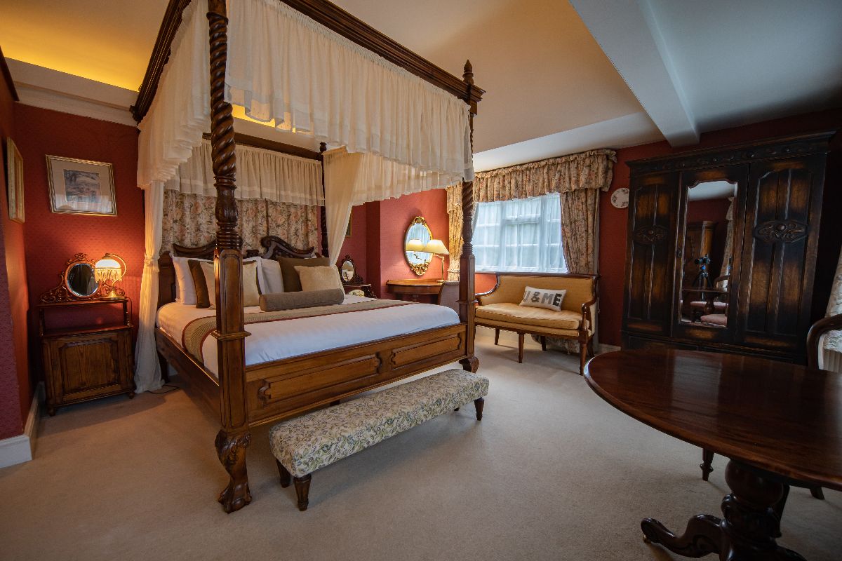 Gallery Item 20 for The Holt Hotel