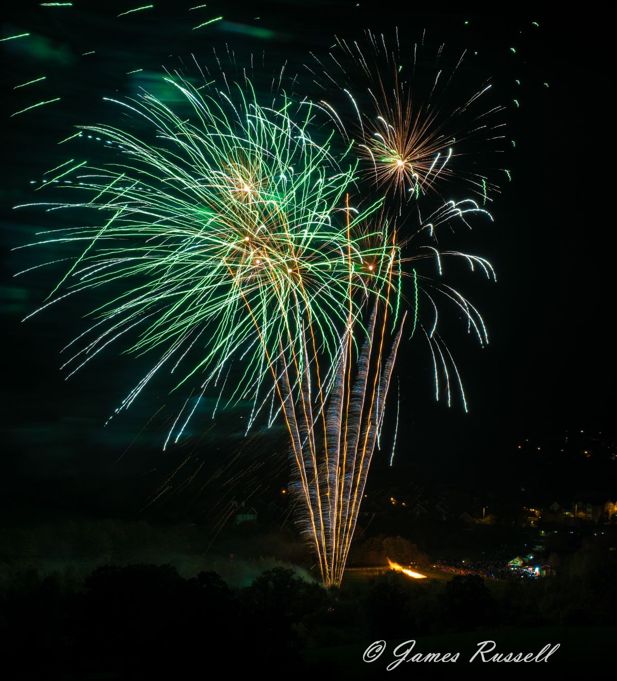 Titanium Fireworks West & Wales-Image-51