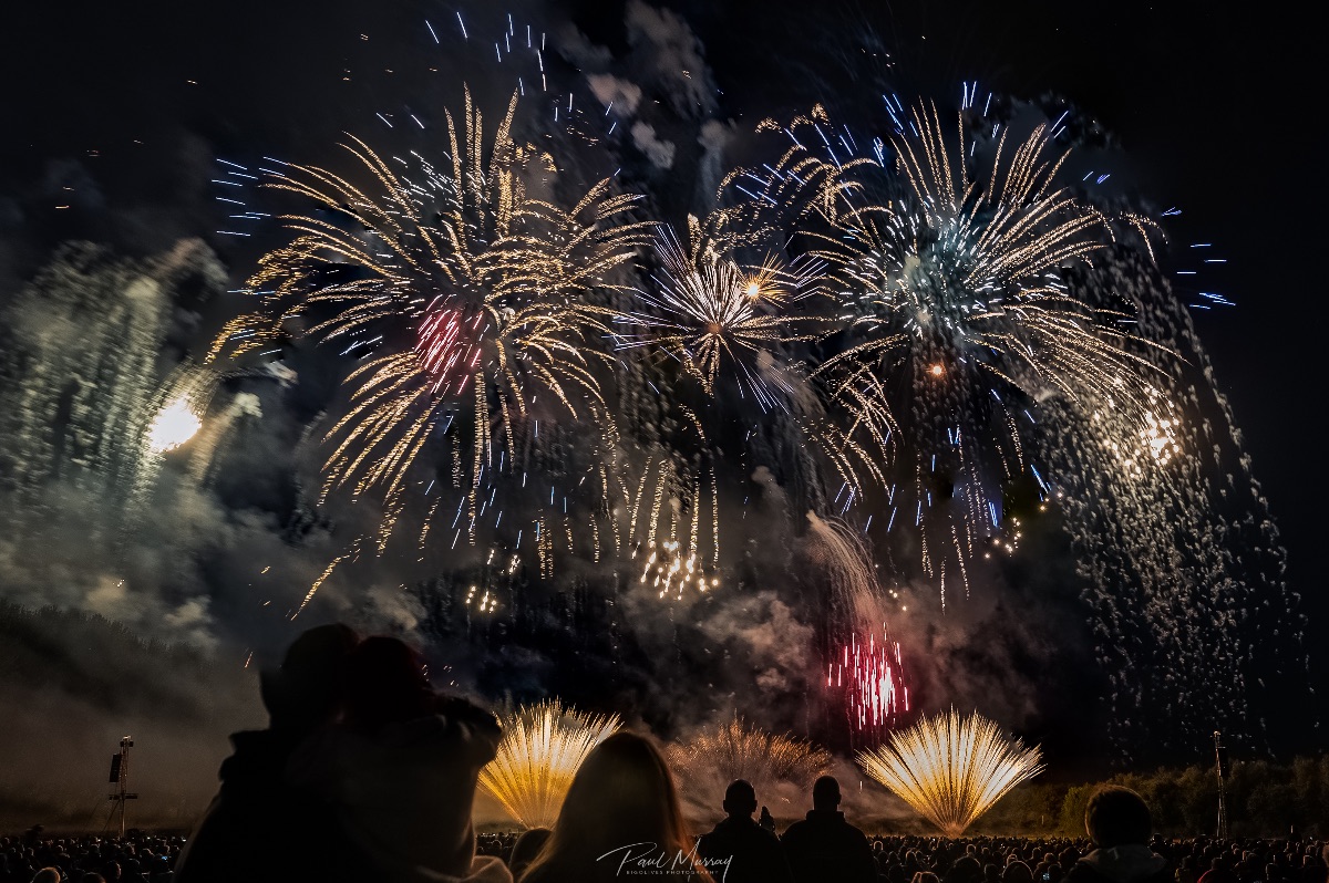 Selstar Fireworks Ltd-Image-10
