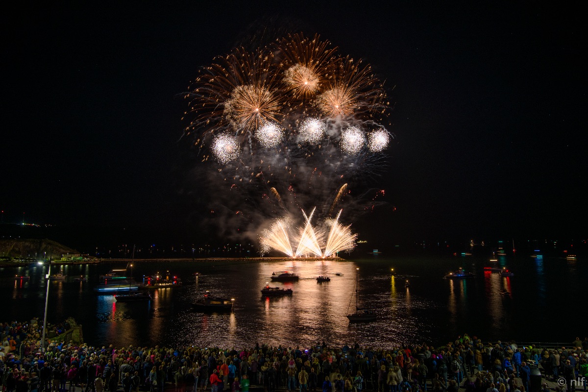Selstar Fireworks Ltd-Image-24