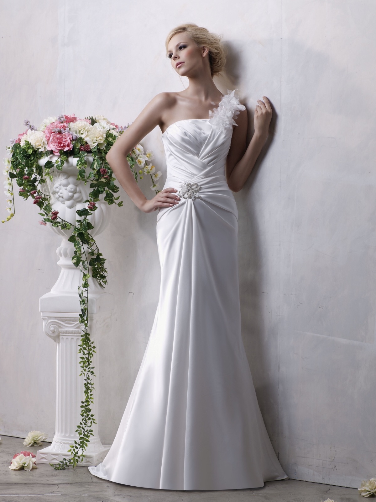 Fifi's Bridal Boutique-Image-21