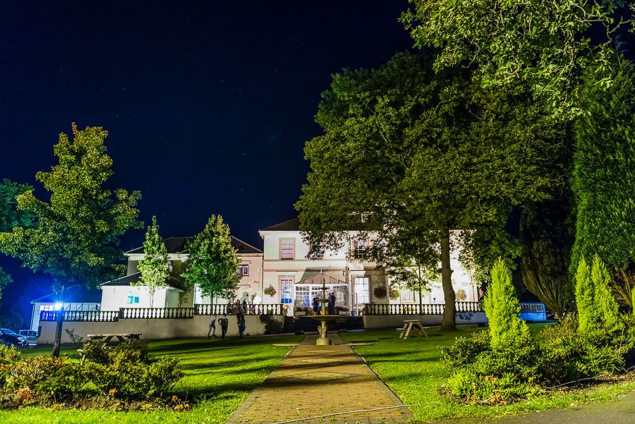 Manor Park Country House-Image-2