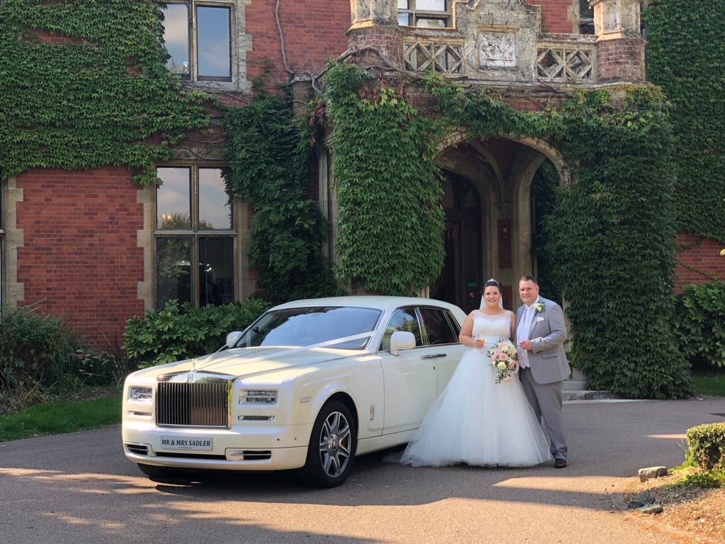 Wedding Cars For Hire-Image-2