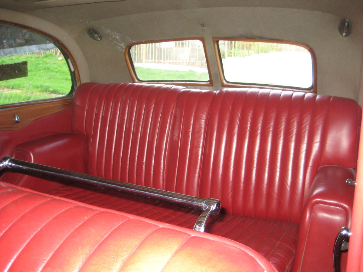 Clementine Vintage Cars-Image-2