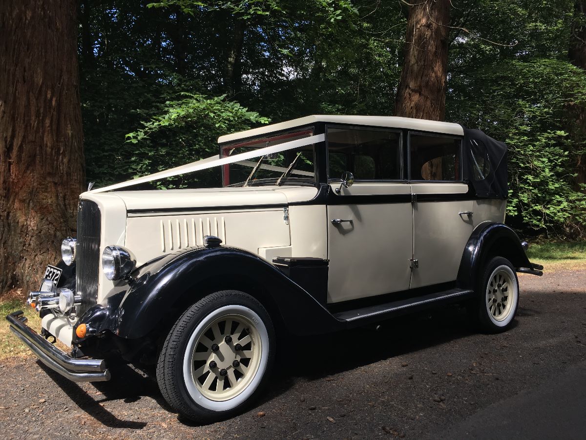 Brooklands Wedding Cars Sussex-Image-26