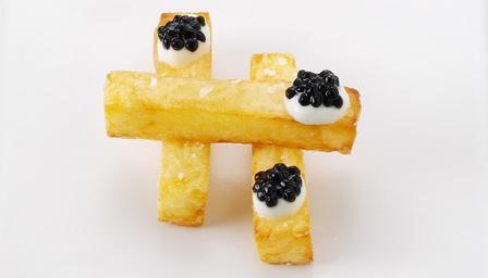 Caviar & Chips-Image-57