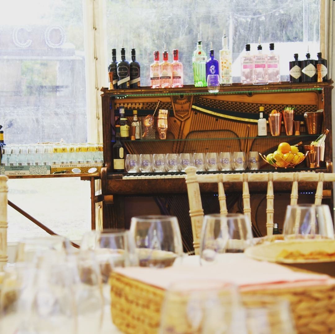 Caviar & Chips-Image-76