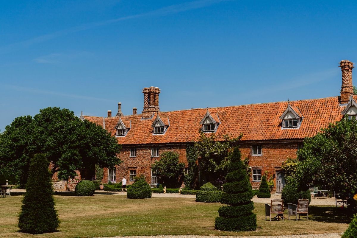 Hales Hall & The Great Barn-Image-16