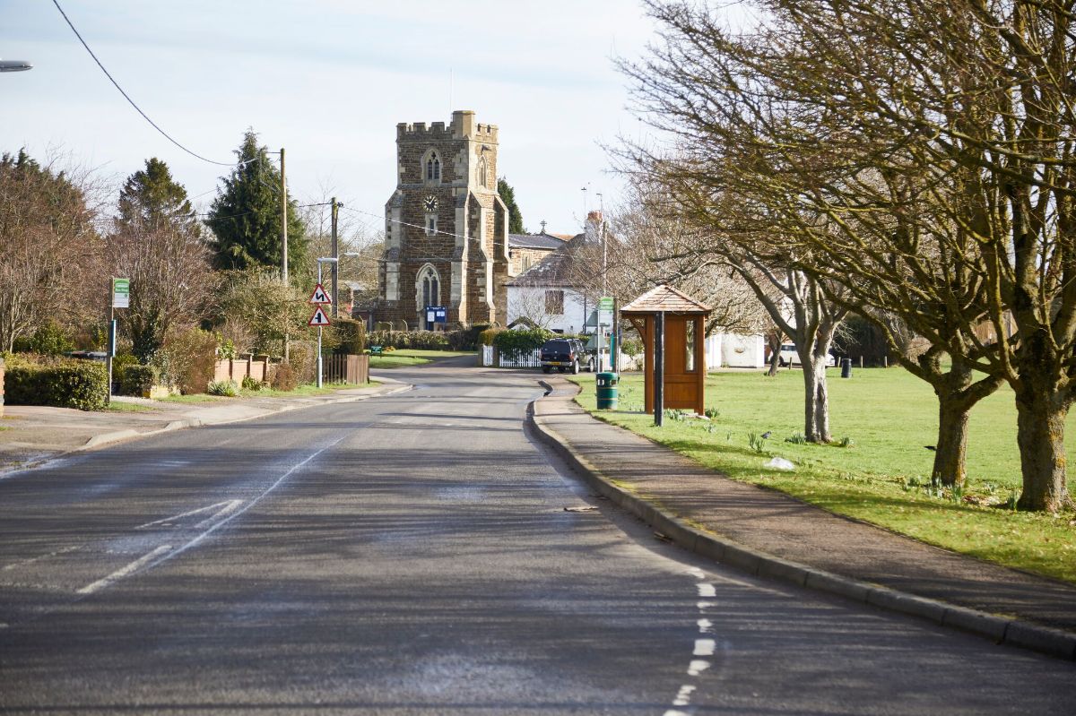 The Five Bells Stanbridge-Image-1