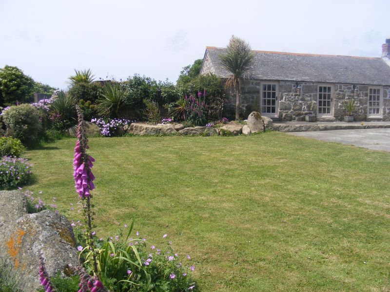 Kymaurah Honeymoon Cottages-Image-53