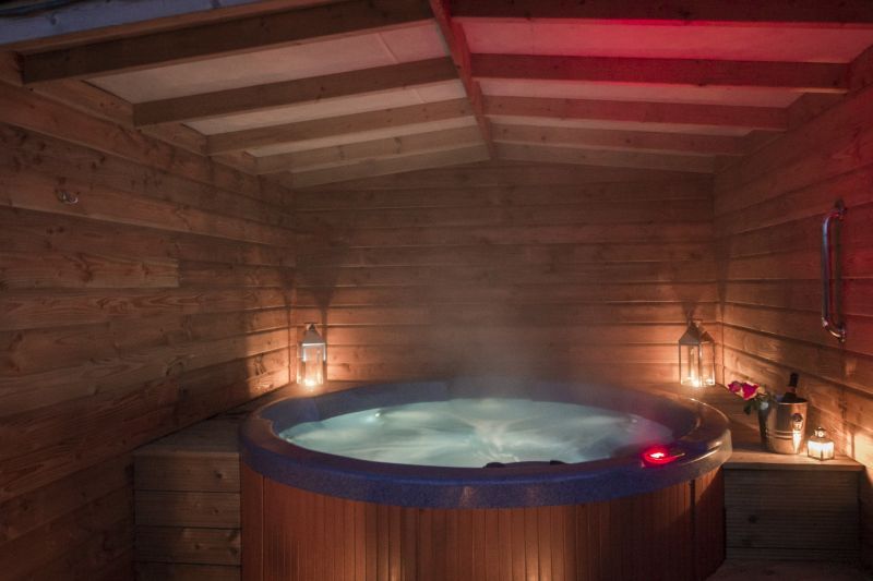 Kymaurah Honeymoon Cottages-Image-11