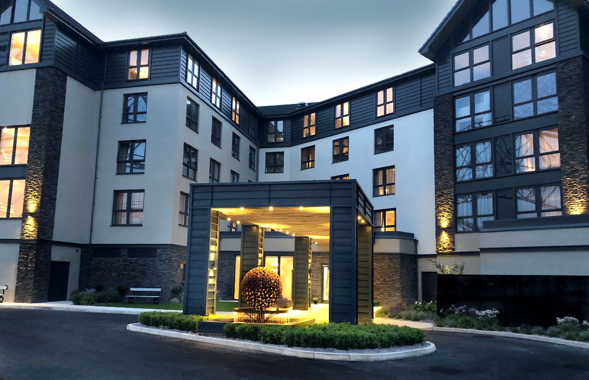 Boulevard Hotel-Image-2