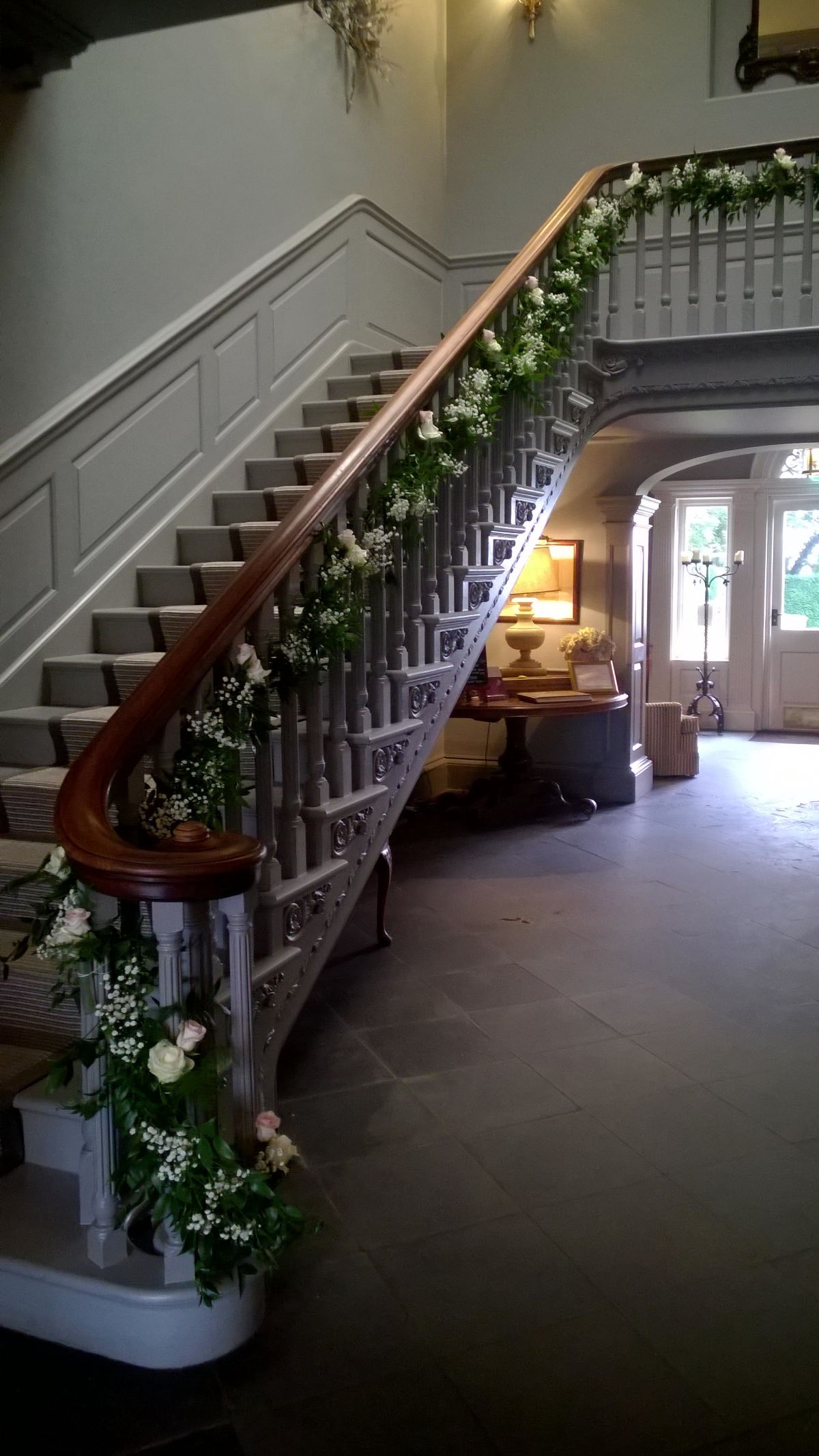 Orchids Corner Florist -Image-1