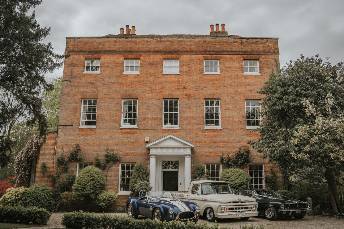 Wedding Venue in High Ongar, Mulberry House | UKbride