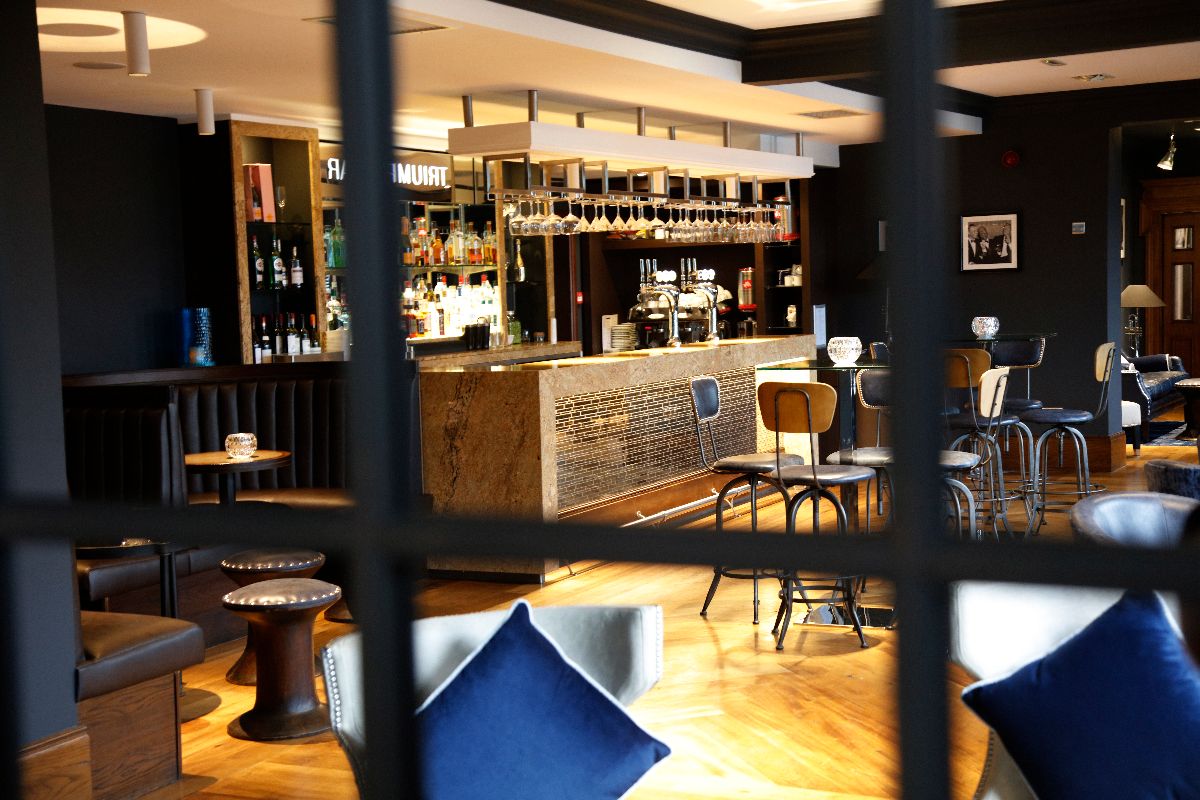 The Manor Hotel-Image-81