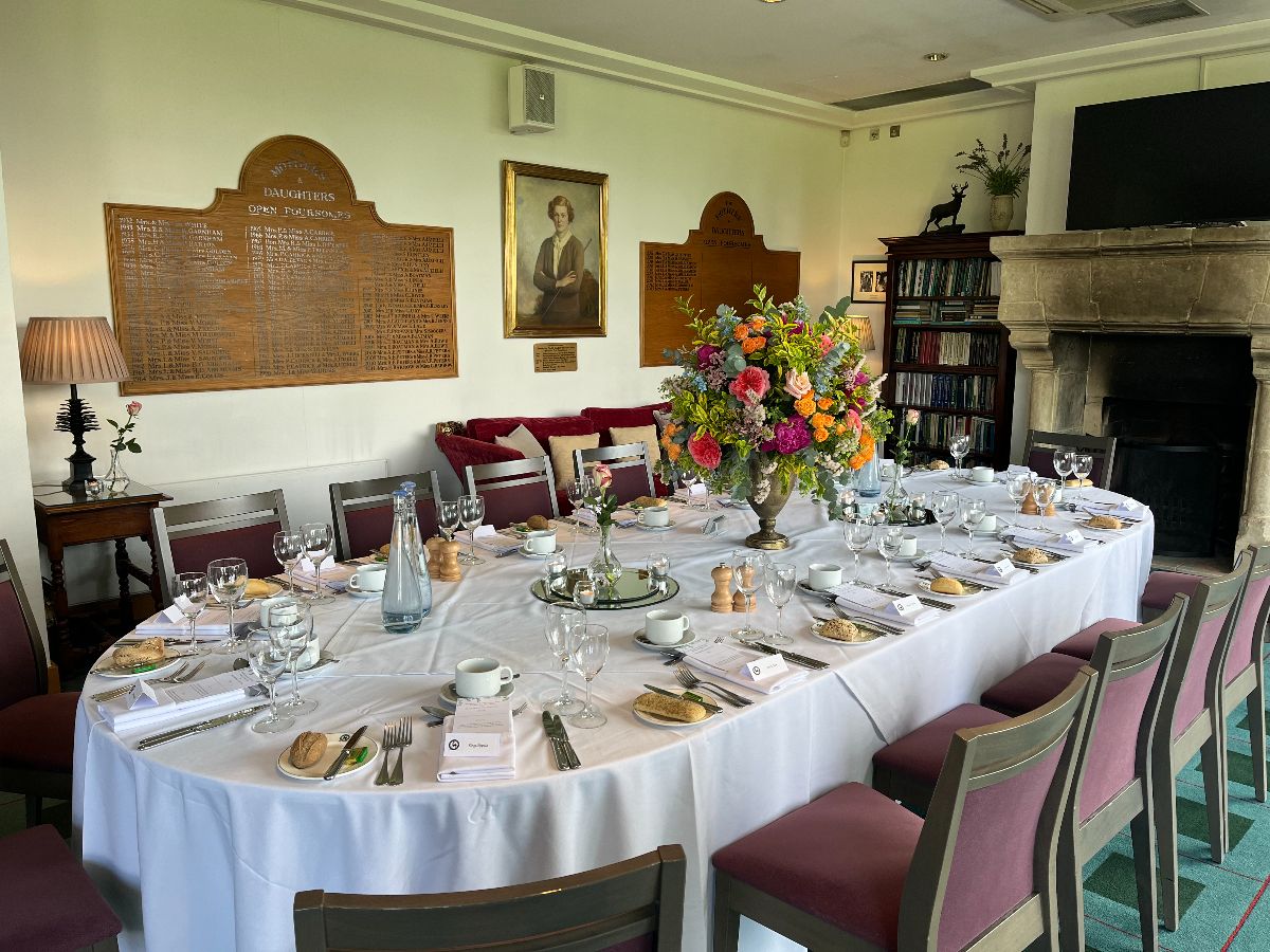 Gallery Item 8 for Royal Mid-Surrey Golf Club