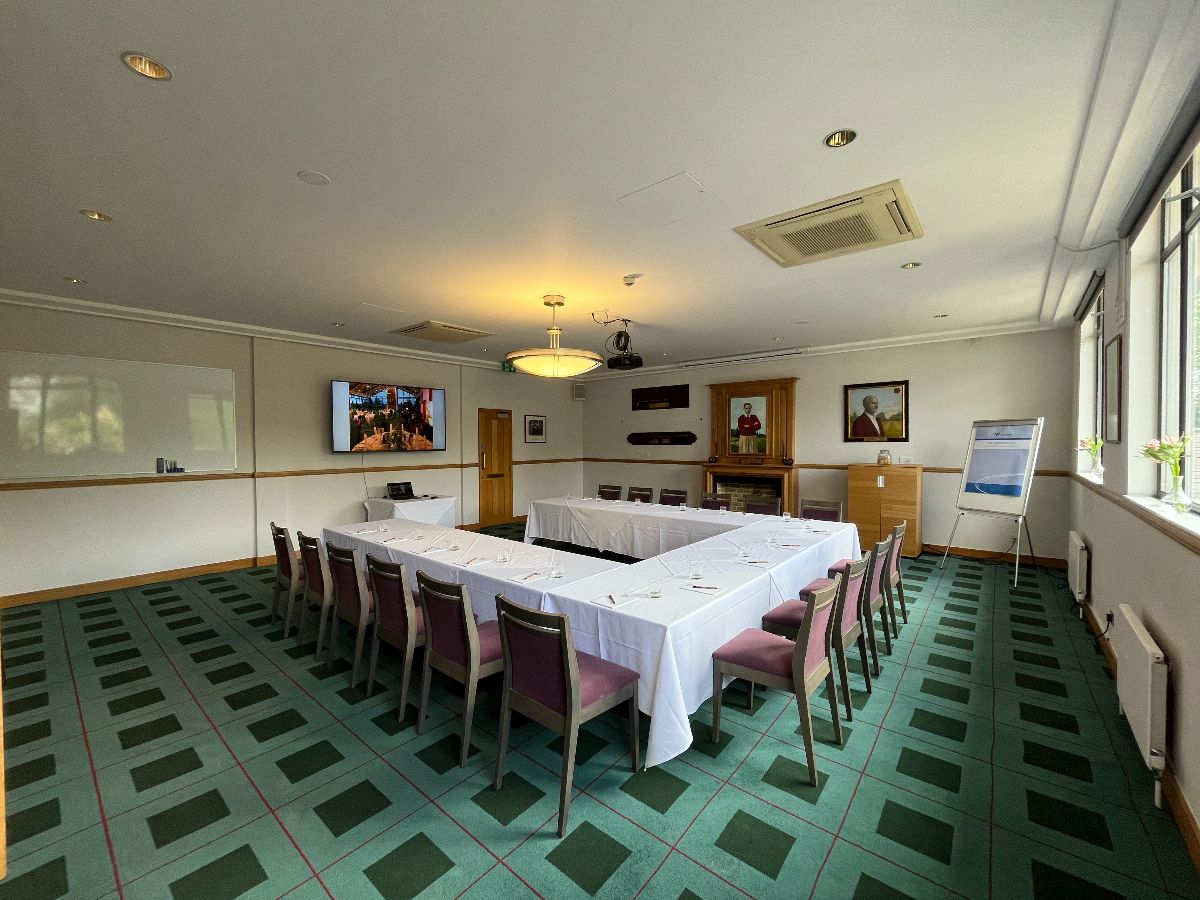 Gallery Item 26 for Royal Mid-Surrey Golf Club