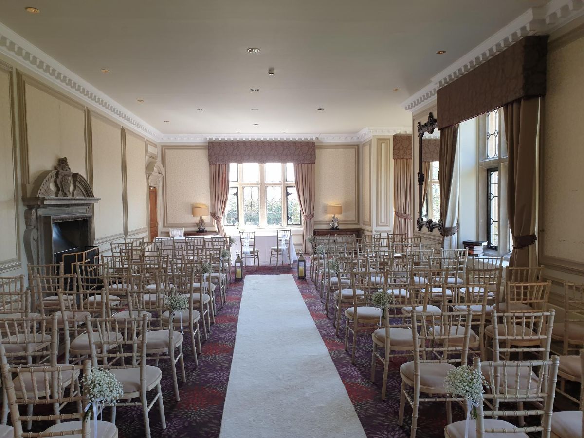 Wedding Venue in Milton Keynes, Horwood House Hotel UKbride