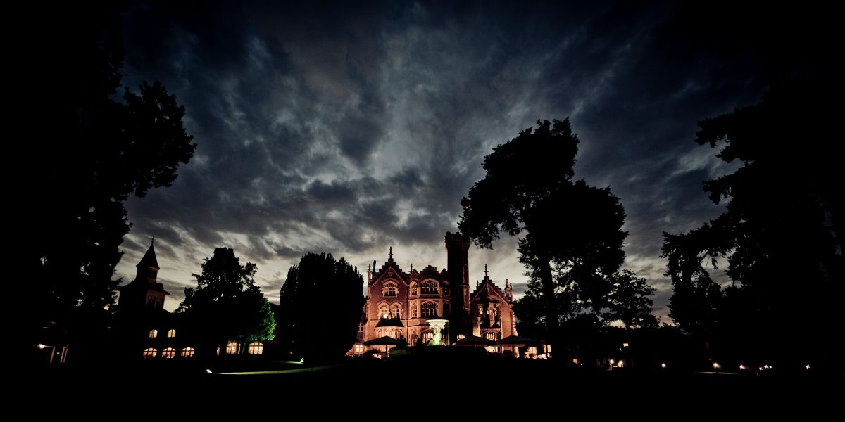 The Oakley Court-Image-37