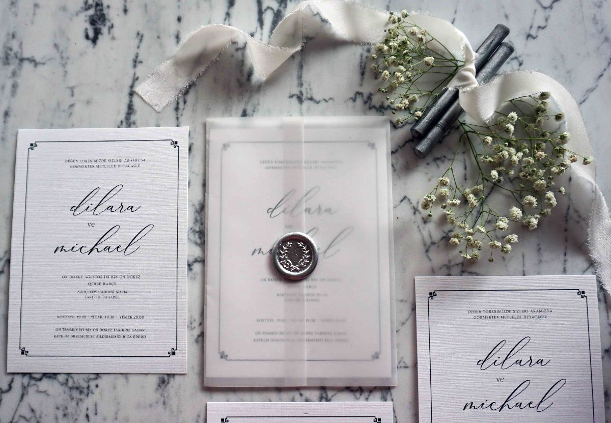 Red Moon Weddings UK-Image-3