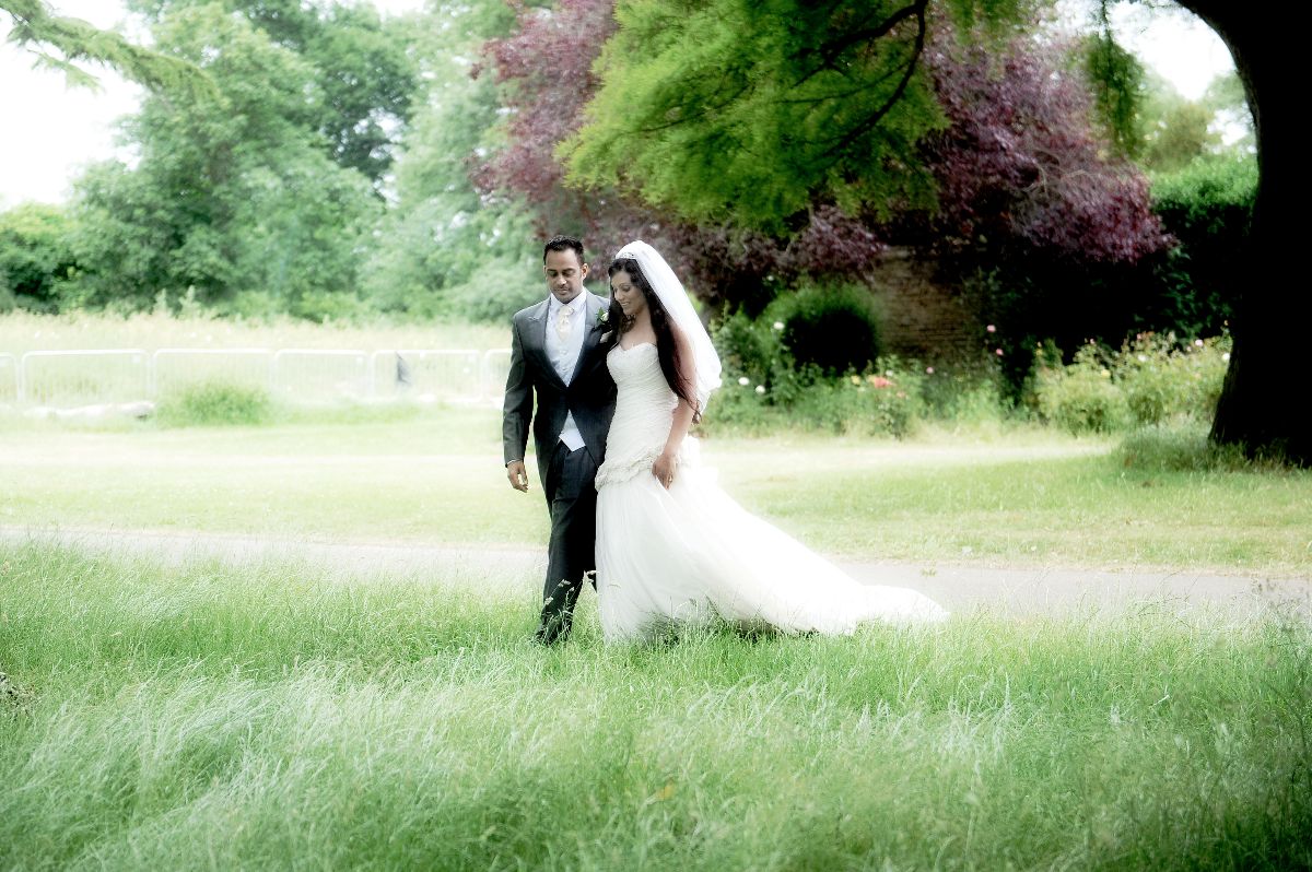Surrey Lane Wedding Photography-Image-10