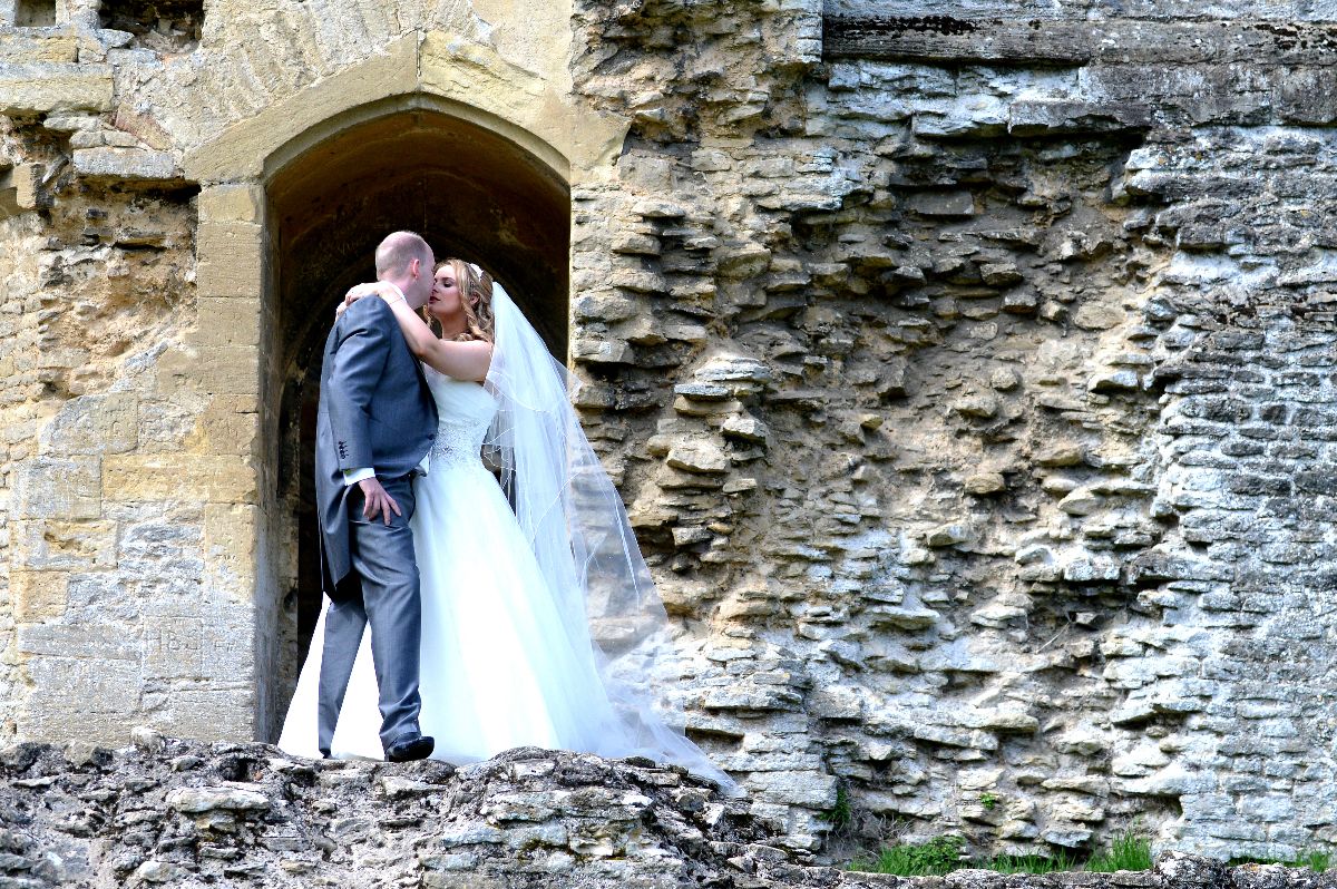 Surrey Lane Wedding Photography-Image-28