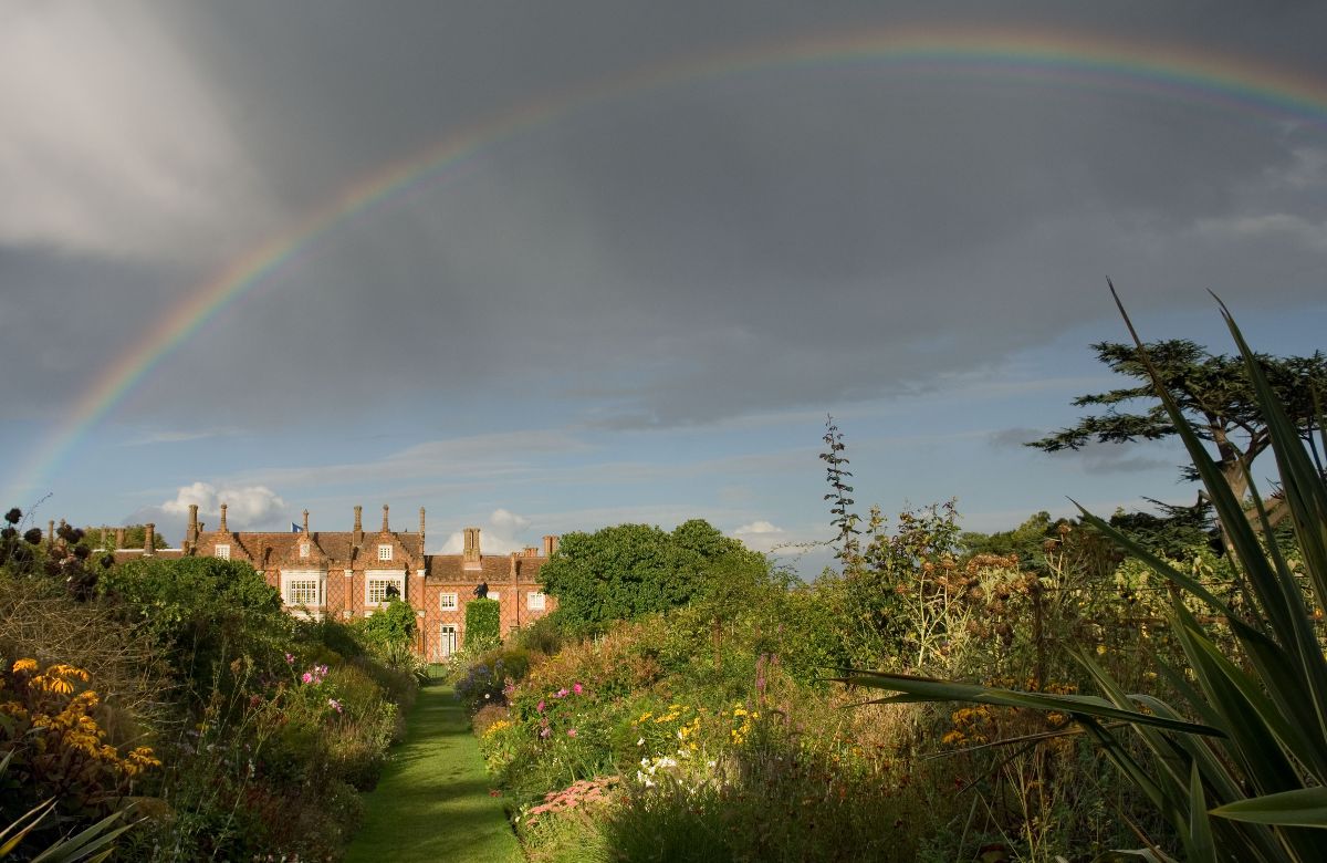 Gallery Item 34 for Helmingham Hall Gardens