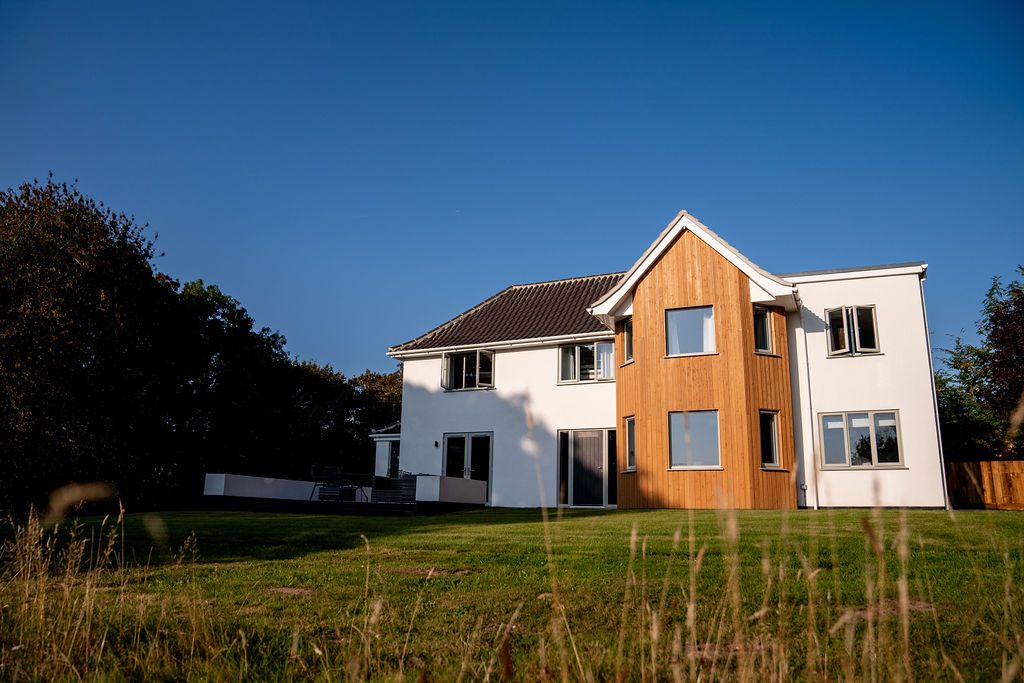 Gallery Item 35 for Roundwood