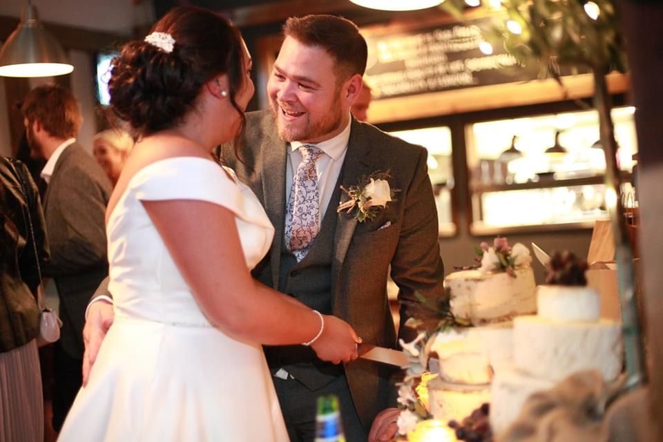Jimmy's Farm Weddings-Image-1
