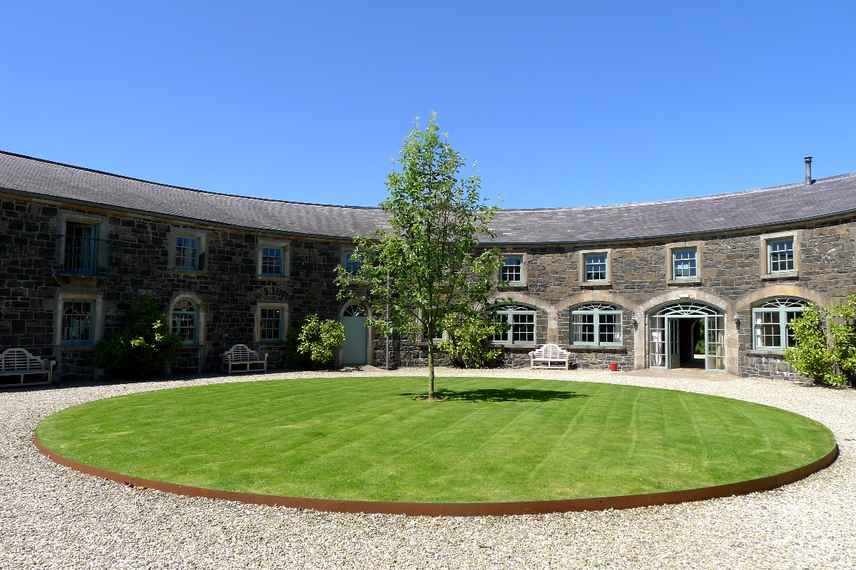 Gallery Item 8 for Lissanoure Castle