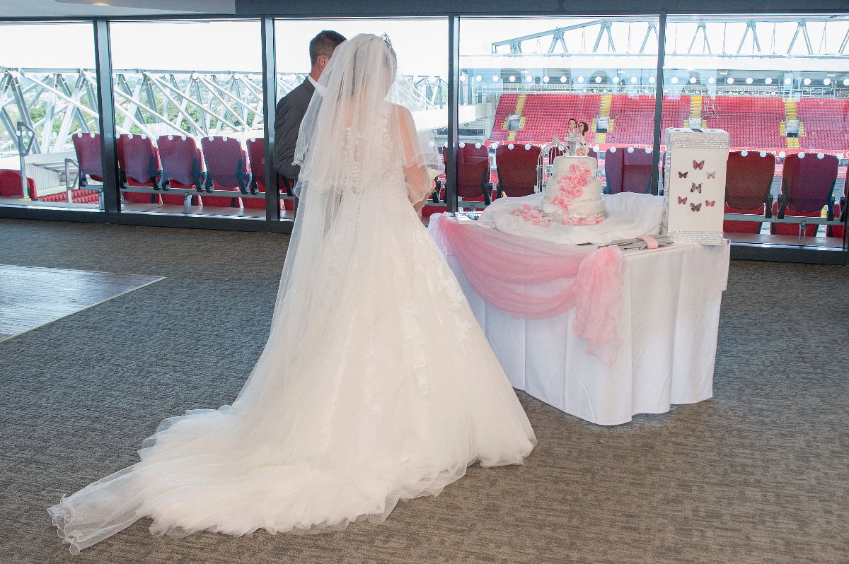 Liverpool fc shop wedding dress