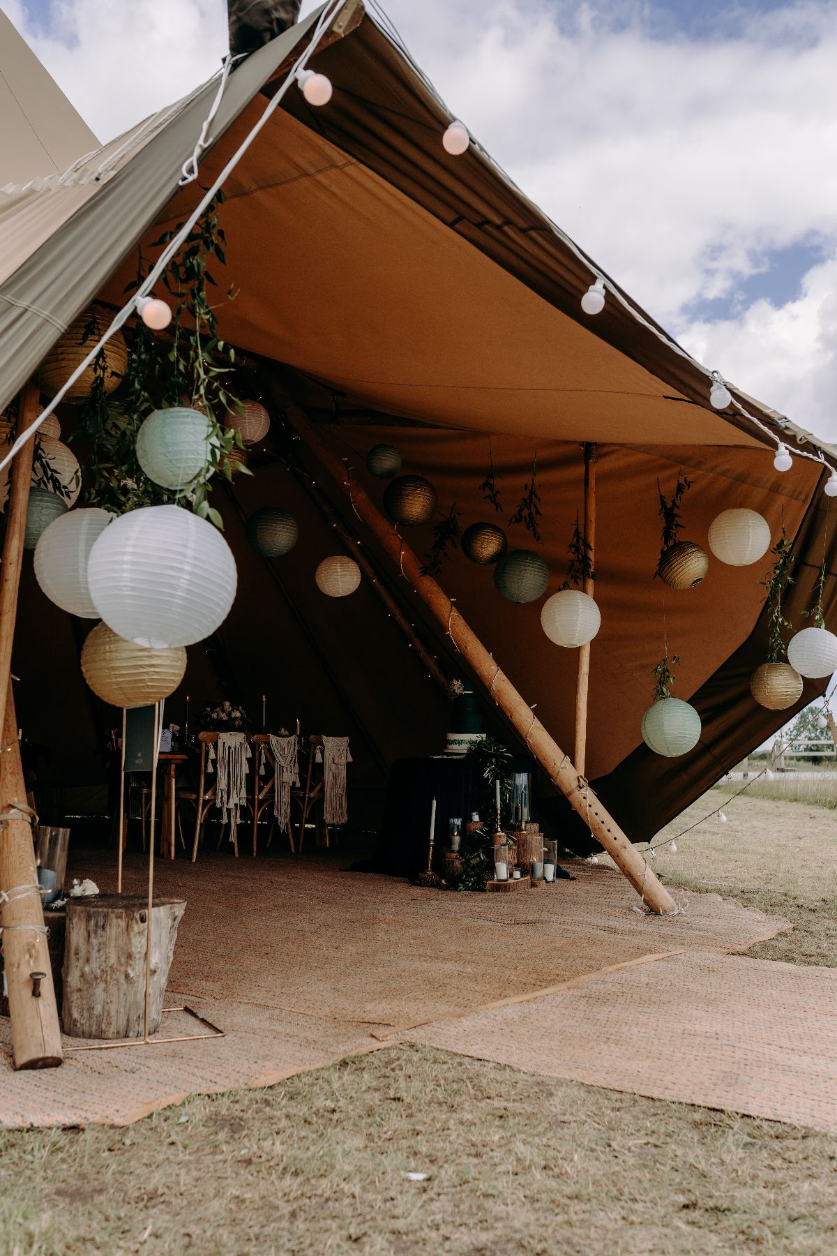 Meadow Vale Weddings-Image-3