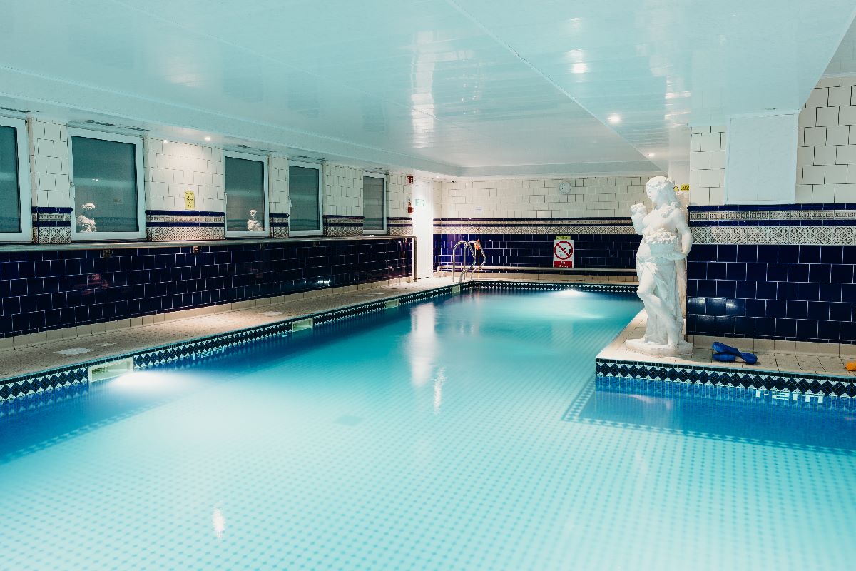 Crown Spa Hotel-Image-2