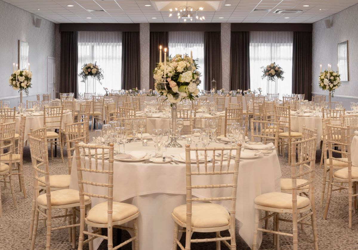 Gallery Item 10 for North Lakes Hotel & Spa