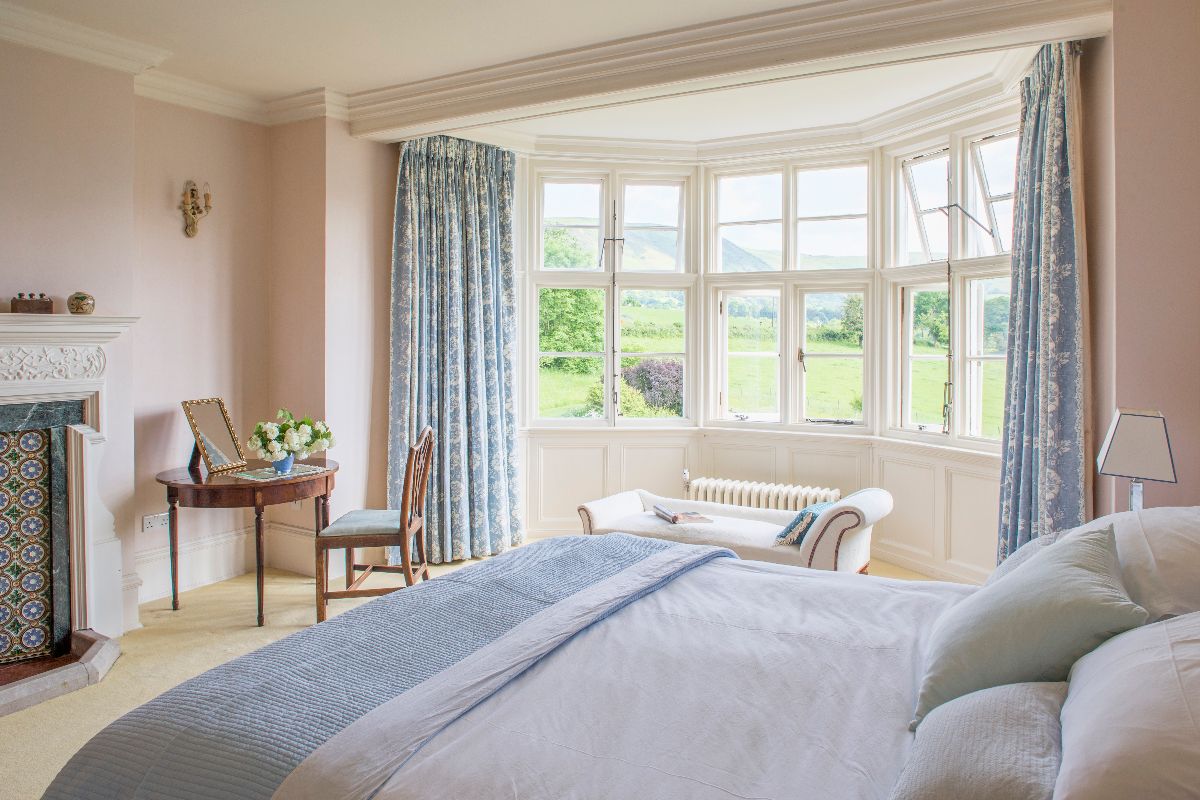 Plas Dinam Country House-Image-3