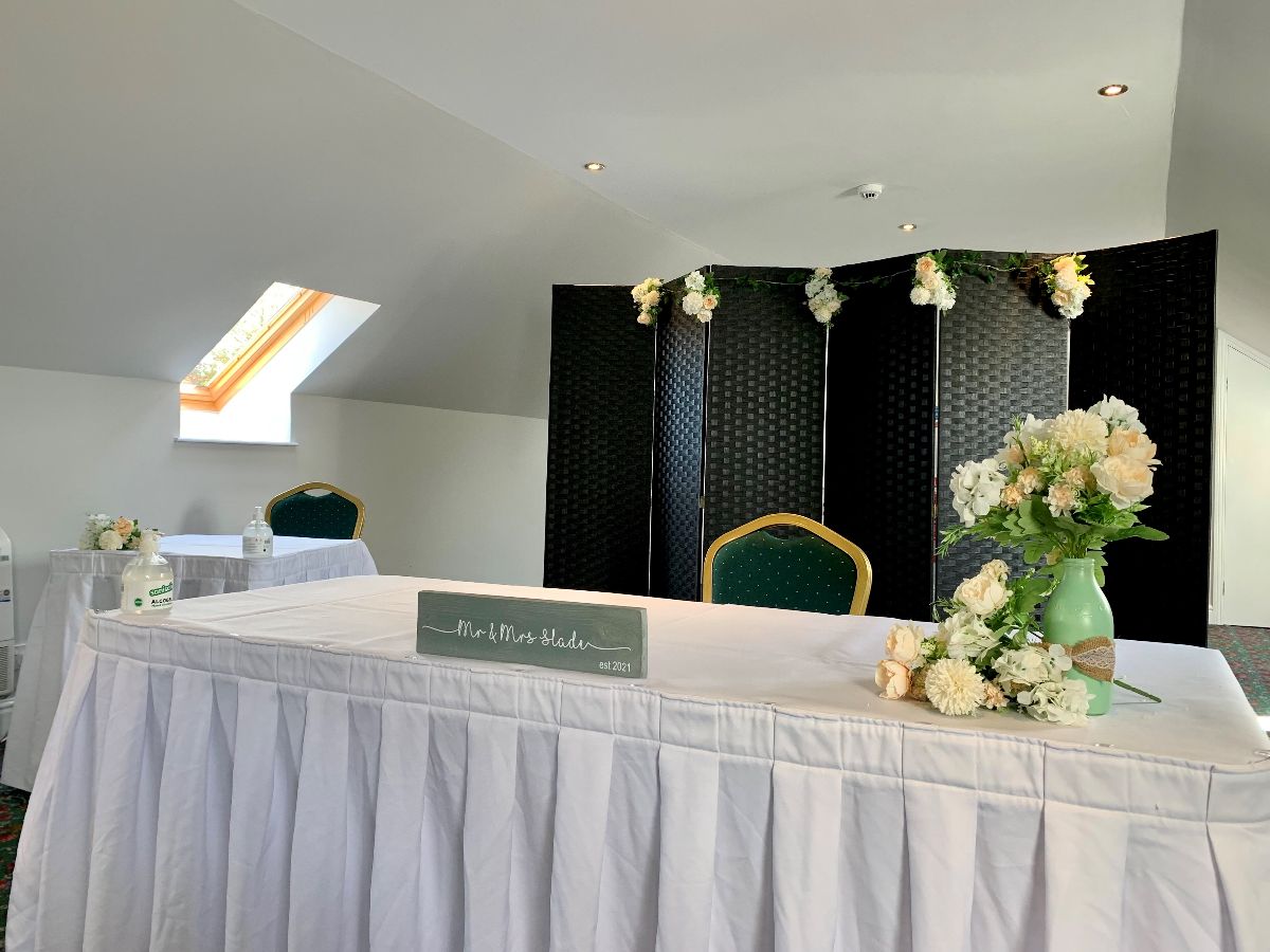 Lakeside Lodge-Image-2