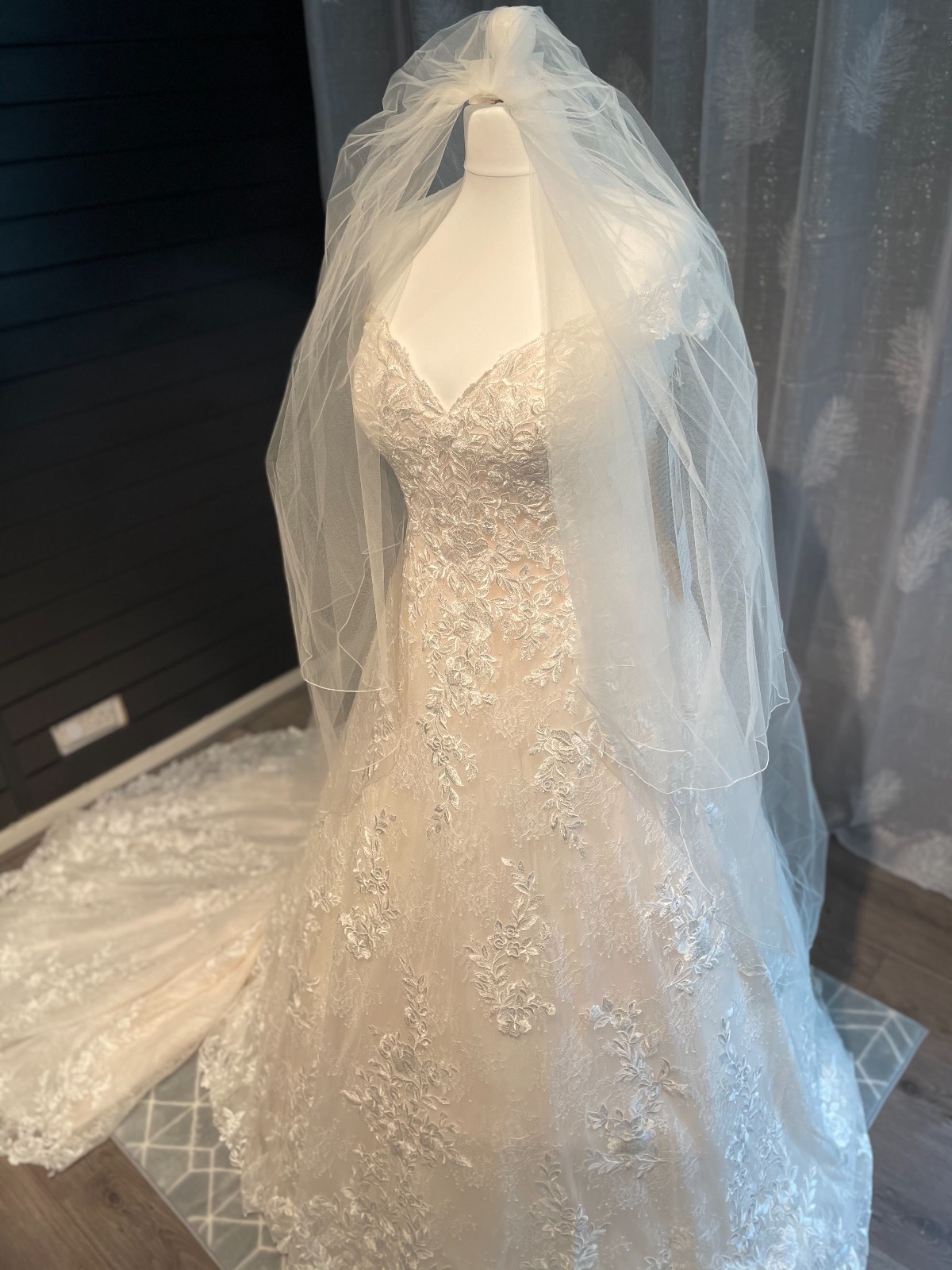 Uniquely You Bridal Boutique Limited-Image-3