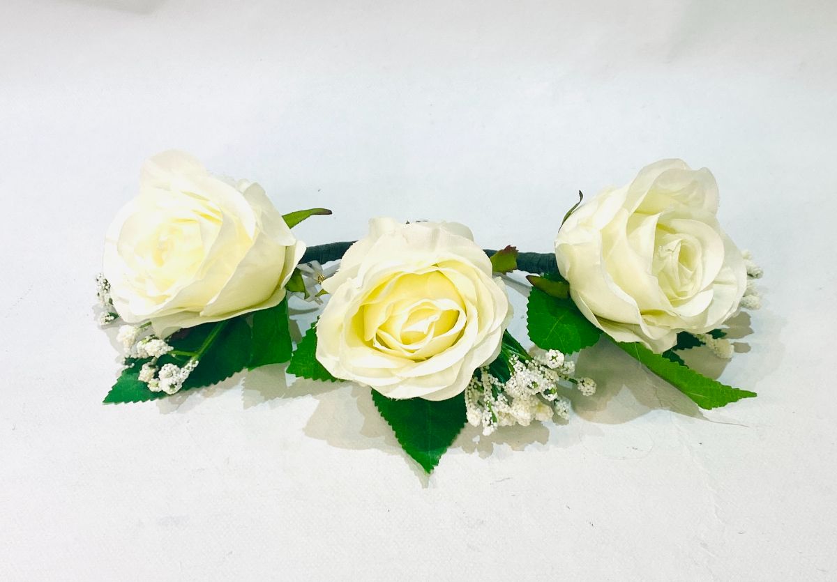 Sentiments in Silk Ltd-Image-31