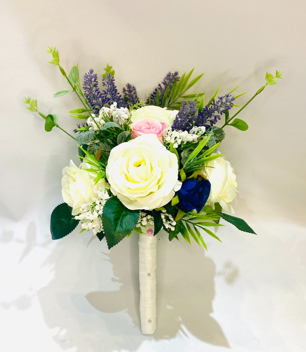 Sentiments in Silk Ltd-Image-33