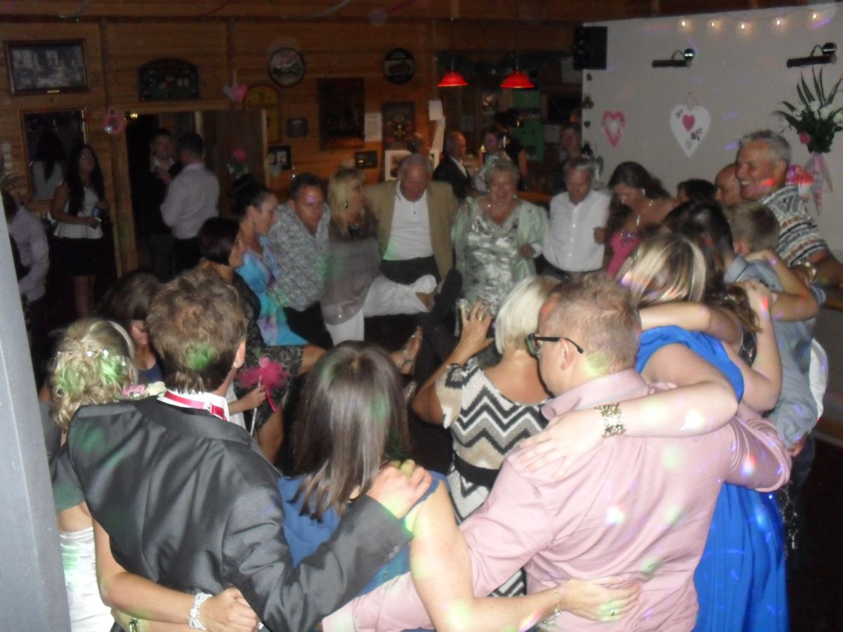 Essex Wedding DJs-Image-14