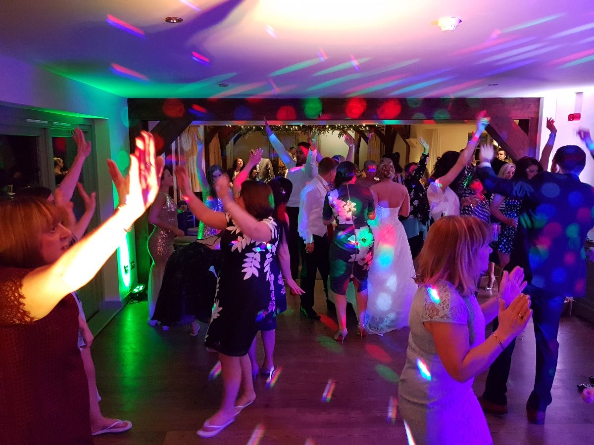 Essex Wedding DJs-Image-20