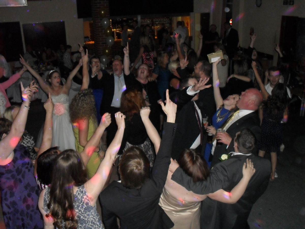 Essex Wedding DJs-Image-16