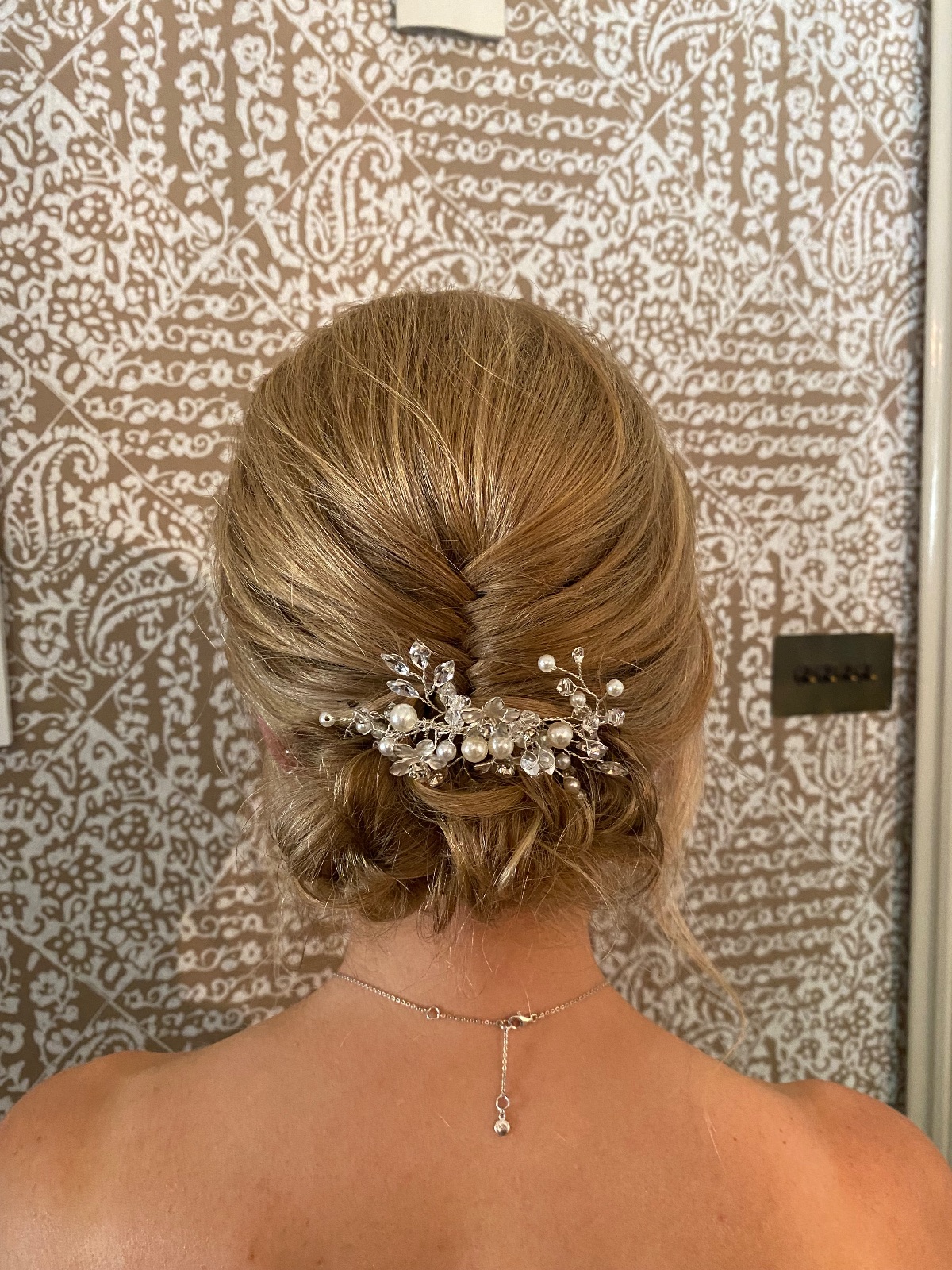 Claire Guy Bridal Hair and Makeup-Image-45