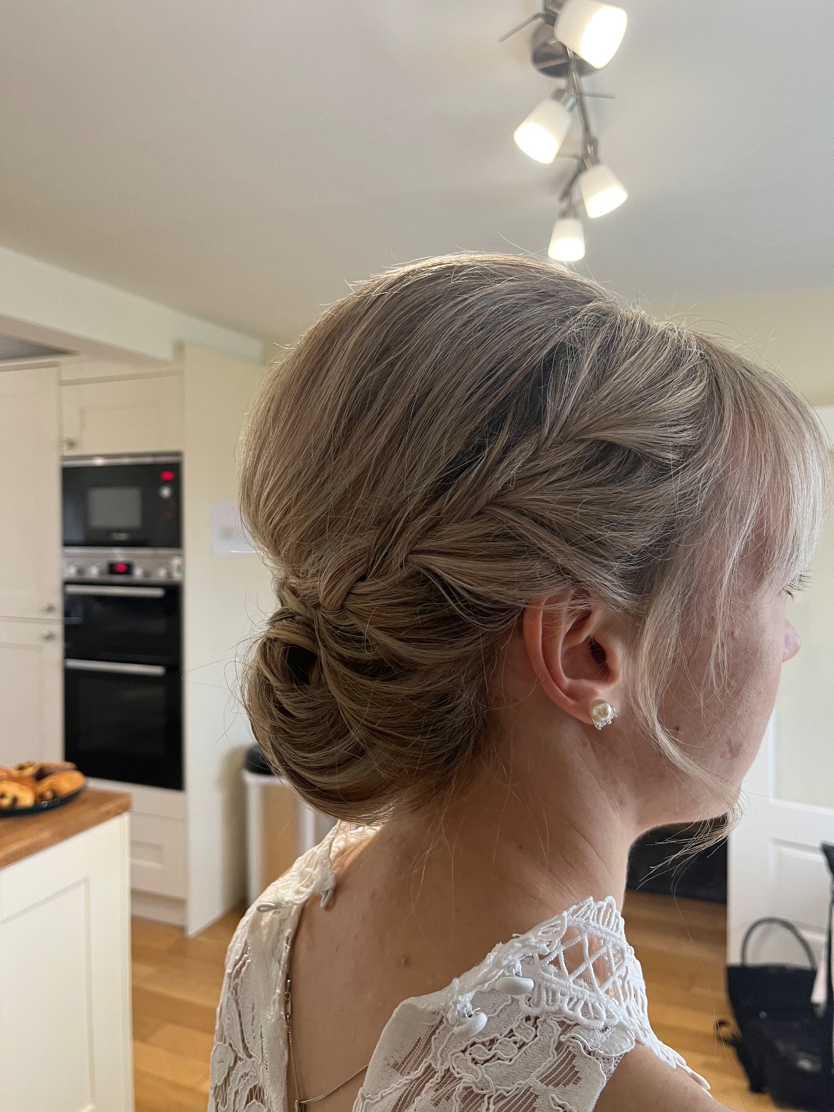 Claire Guy Bridal Hair and Makeup-Image-90