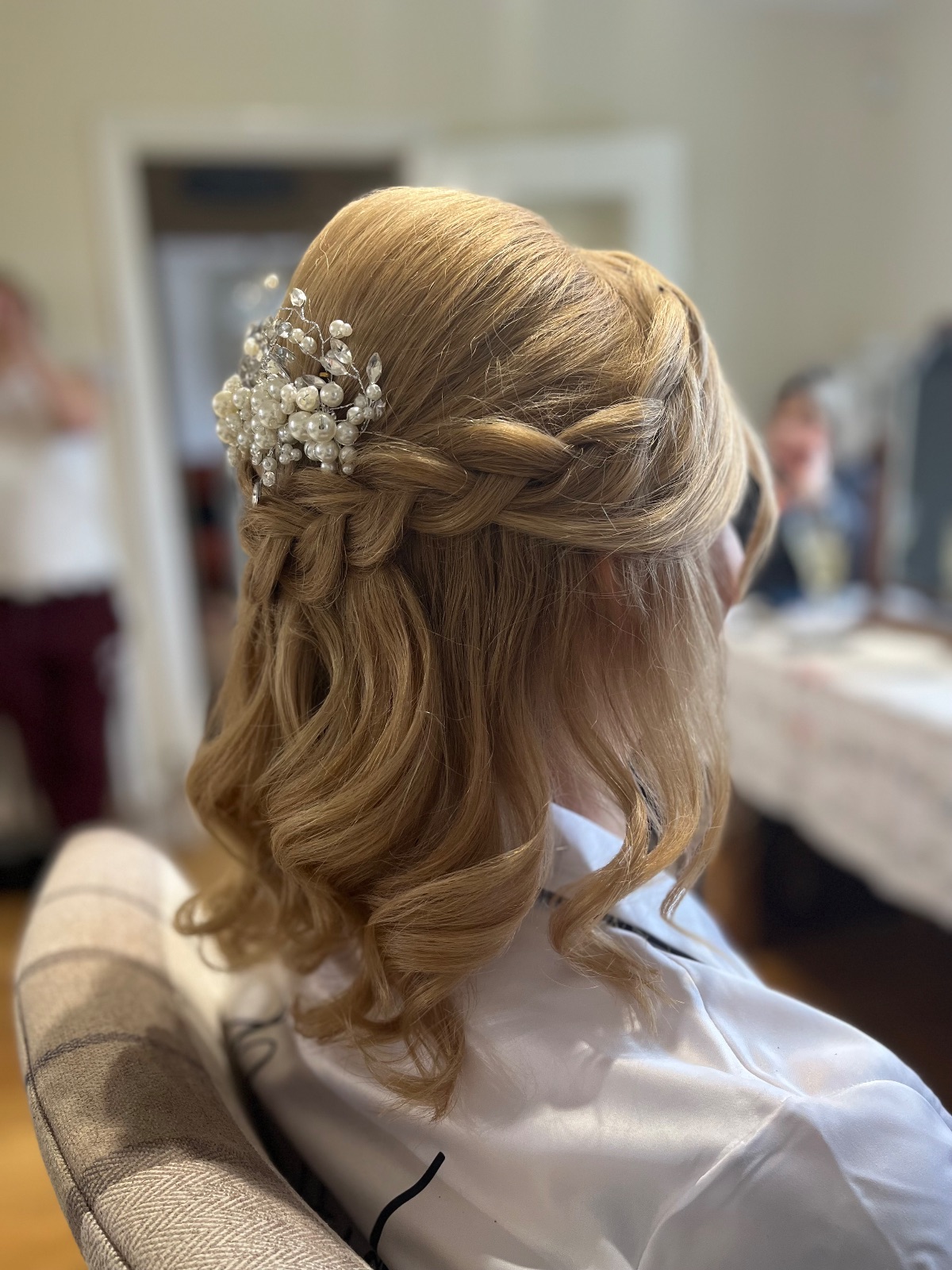 Claire Guy Bridal Hair and Makeup-Image-91